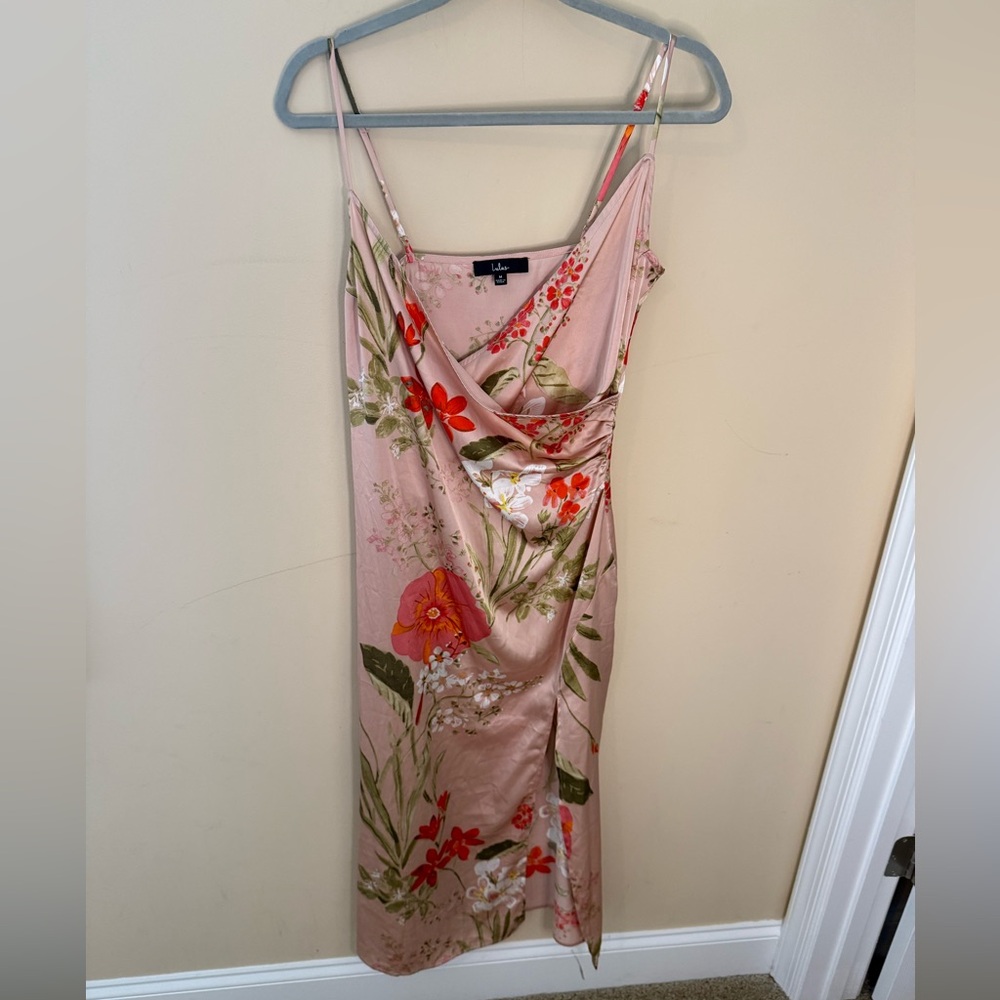 Lulus pink floral print satin midi dress wedding guest final size M - Picture 2 of 7